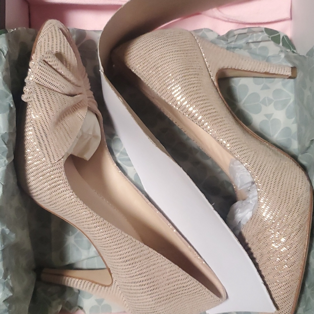 Classic pumps - Picture 5 of 7